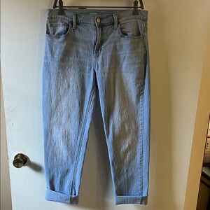 Old Navy Mid-Rise Wow Boyfriend Jeans - Light Blue